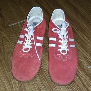 Bronx sneakers size 8.5